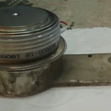 Тиристорная трубка управления: KK(3CTK) 1000-18 1000A 1800 V(с радиатор с водным охлаждением