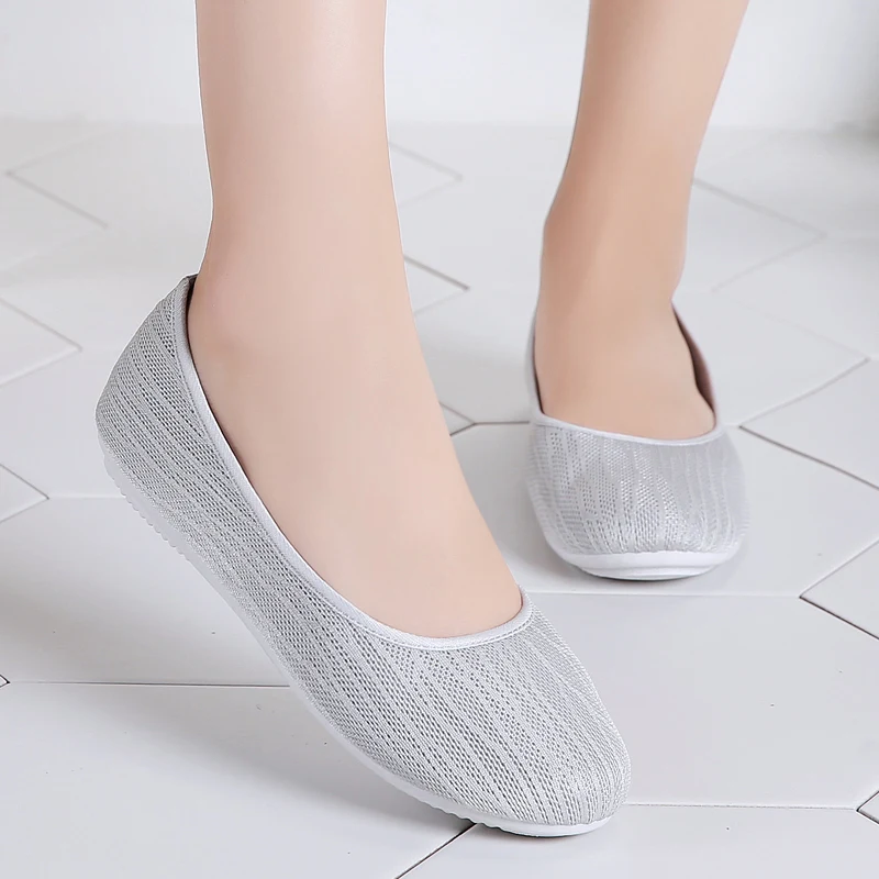 

Women Flats Shoes Shallow Boat Slip On Sneakers Mother Shoes Lazy Summer Lady Loafers Shoes Chaussures Femme Big Size 35-43