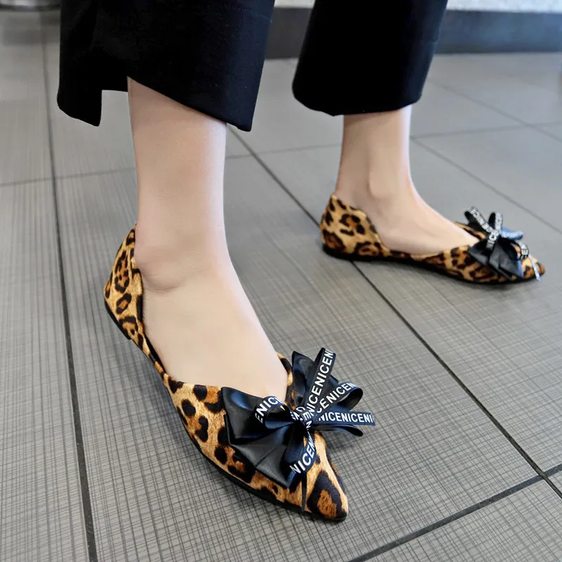

Pointed Toe Flats Shoes Woman Sweet Fashion Big Bowtie Leopard Flat Shoes Slip-on Casual Comfy Ballet Cut Out Spring Summer 2019