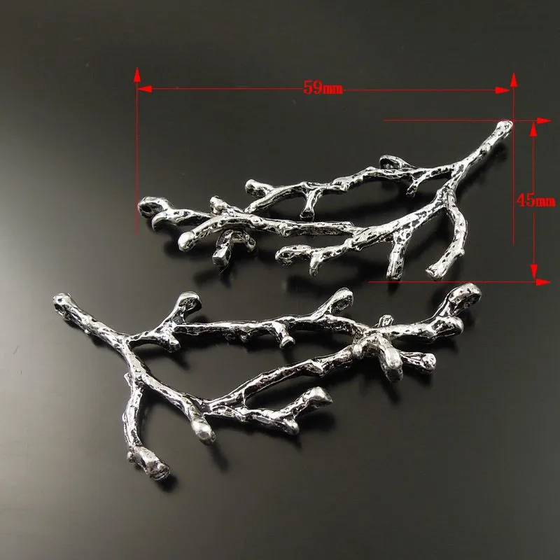 GraceAngie 30PCS Copper Suspension Tree Branch Handmade Crafts Holes Charms Hanging Jewelry Finding Accessory 52*23*3mm - Цвет: Antique Silver