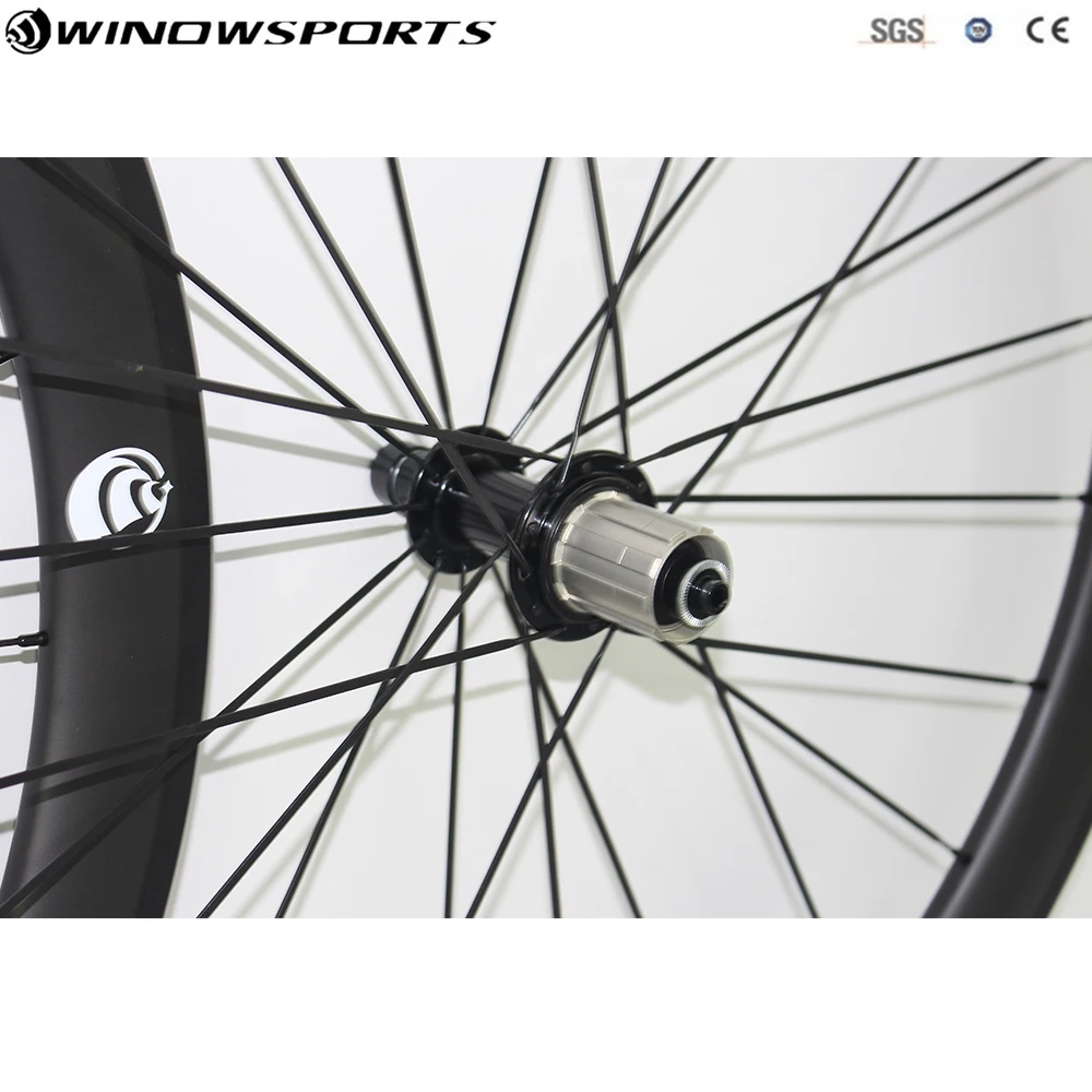carbon road wheels (4)