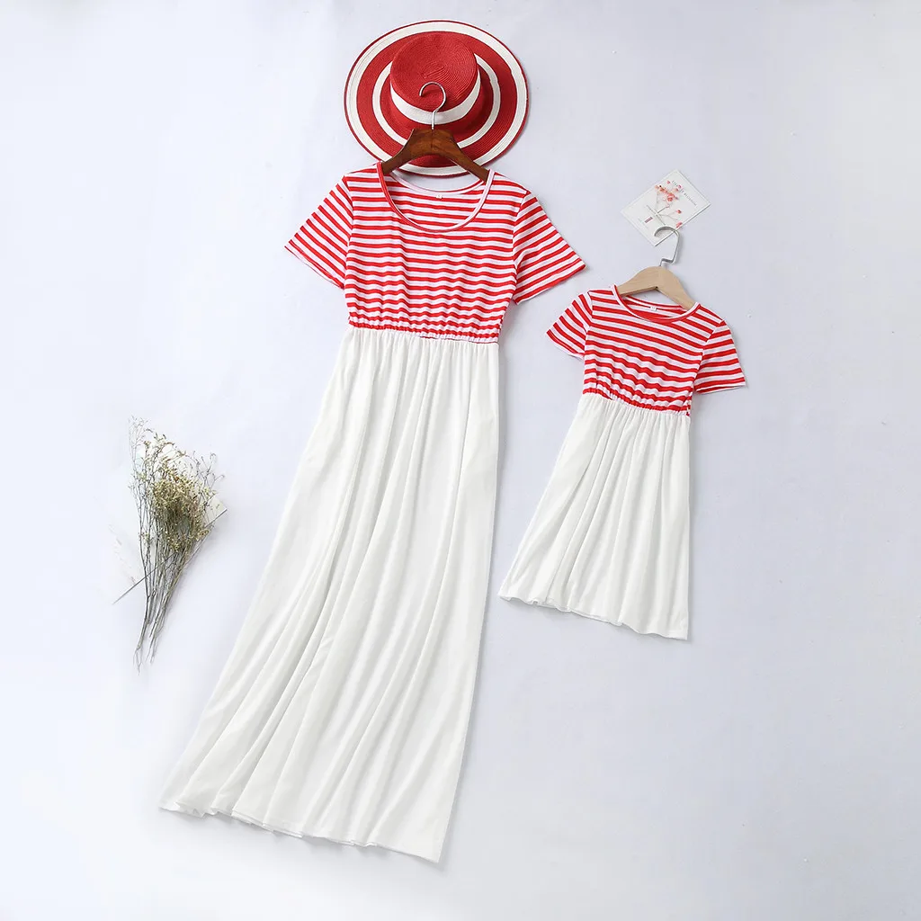 

Lady's Mommy Women Sleeveless Striped Patchwork Dress Matching Family Clothes Pregnancy Clothes Photography Props