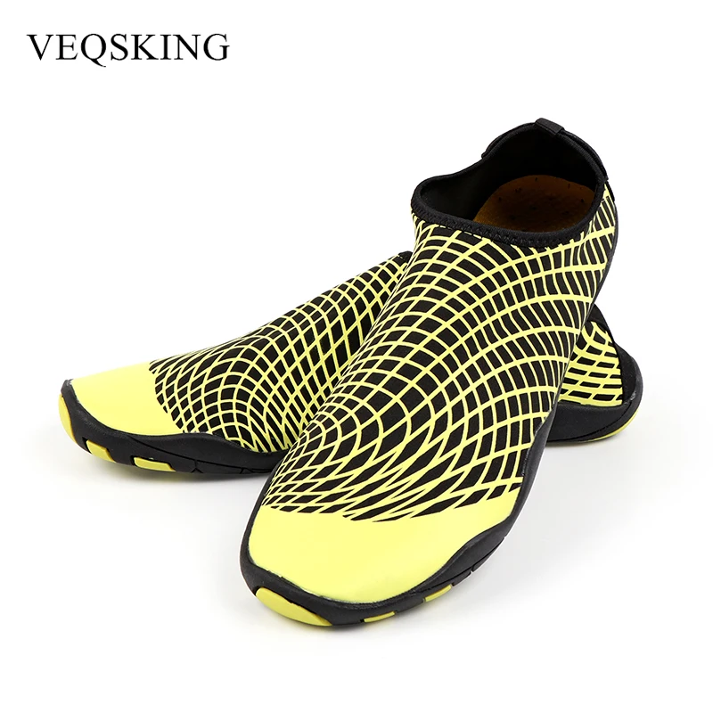 

Quick-Drying Flat Soft Beach Wading Shoes Non-slip Outdoor Men Swimming Shoes Summer Aqua Shoes Barefoot Walking Shoes 2 Colors