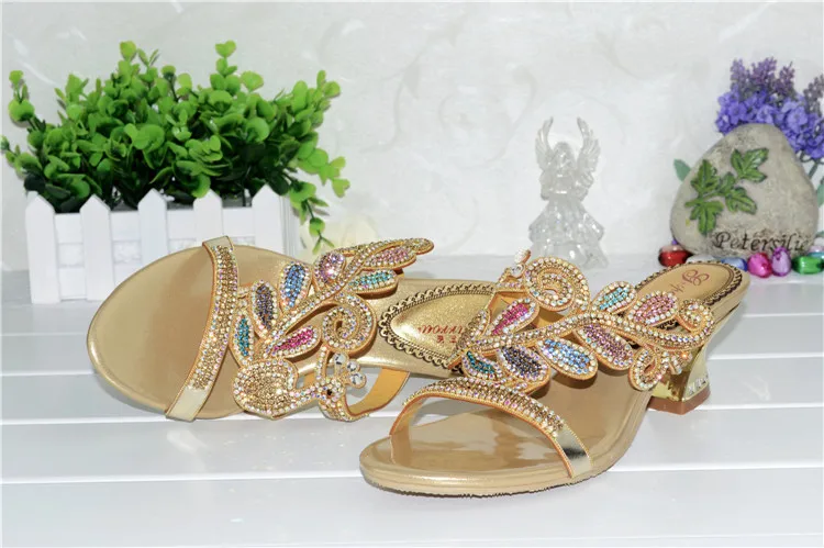 2016 Summer New Golden Korean Style Fashion Luxury Sandals Diamond Elegant Thick High Heel Sandal Shoes Women Slippers-7