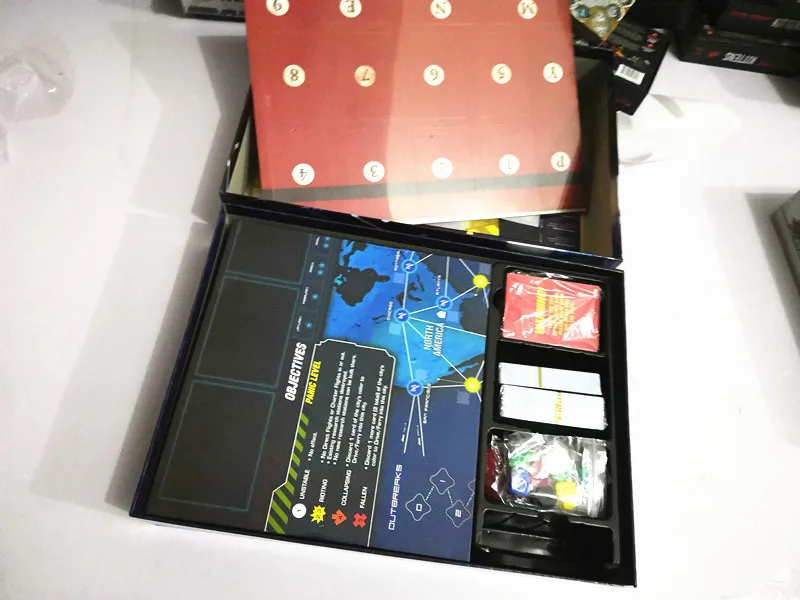 Пандемия Устарелая настольная игра пьянство карточная игра|Настольные игры| |