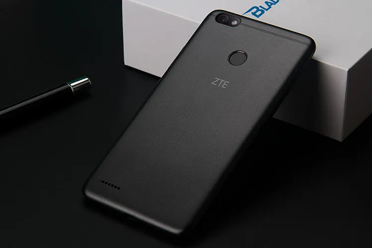ZTE BLADE A3 3GB RAM 32GB ROM MTK6737T 1.5GHz Quad Core 5.5 Inch 2.5D HD Screen Android 7.0 4G LTE Smartphone