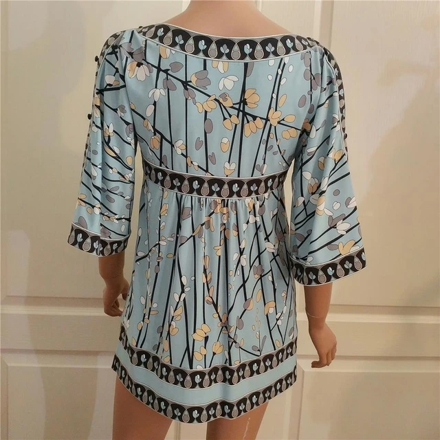 Bahu Dingin Lengan BCBG Maxazria 