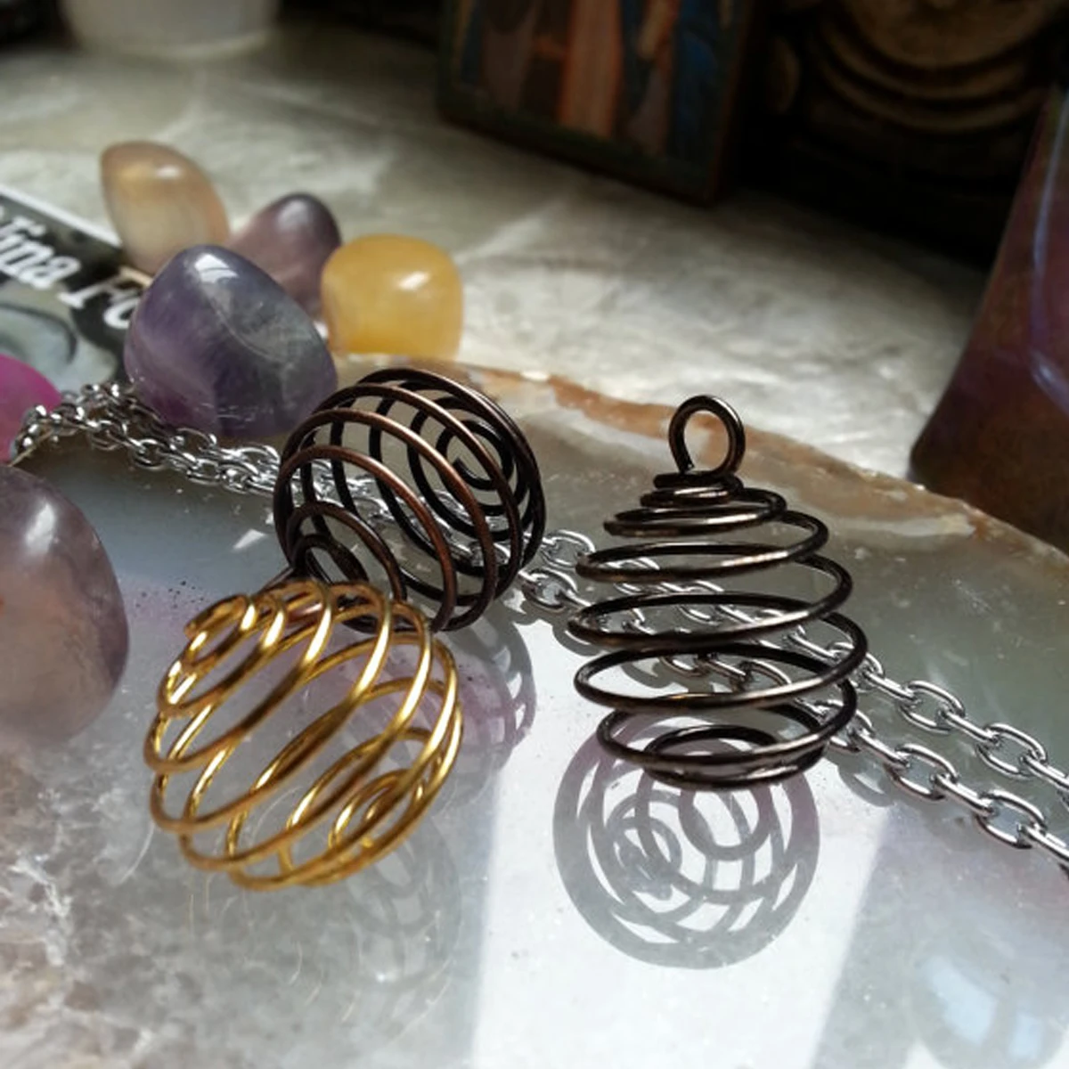 10pcs Shellhard Spiral Bead Cages DIY Pendant Charming Gold Color Necklaces & Pendants Jewellery Findings 25mm