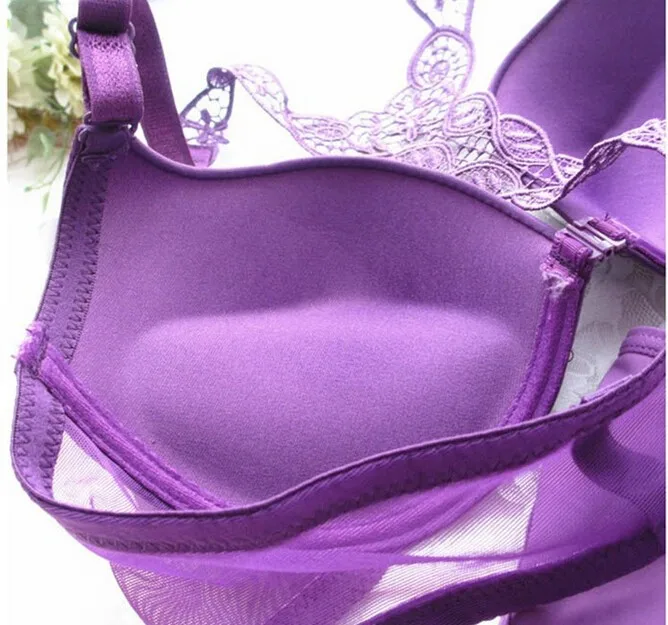 Fashion Women Bra Front Closure Sexy Lace Racer Back Smooth Surface Push Up Underwear Lingerie Sujetador Red Black Purple bras