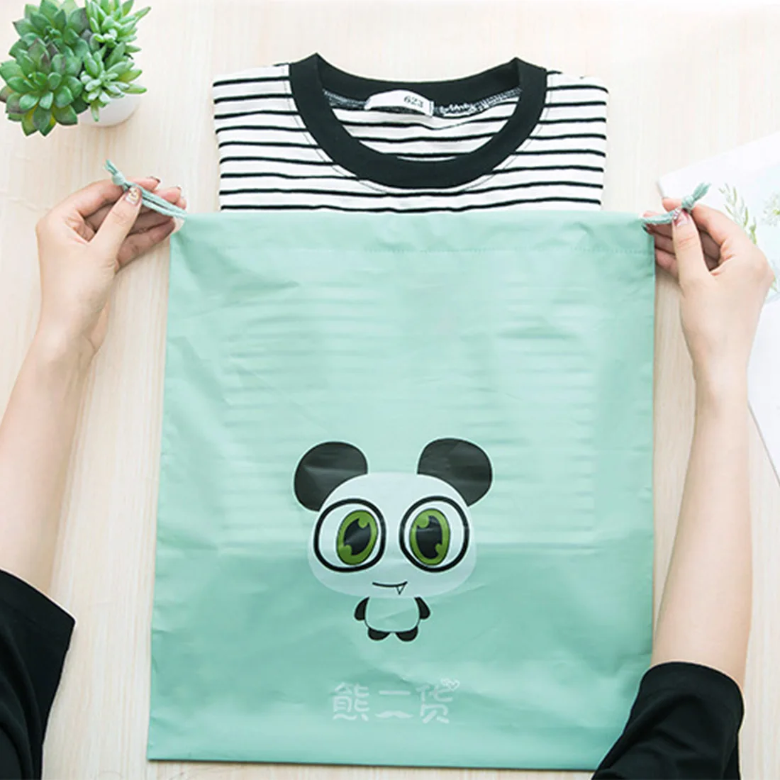 

Summer Waterproof Swimming Bag Swimsuit Organizer Underwear Bra Packing For Travel Makeup Organizer Cloth Storage Box