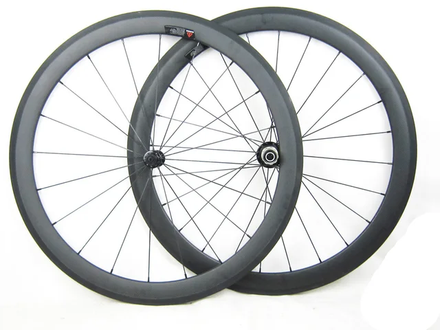 Cheap Ultra light weight 1380g titanium carbon fiber road wheel 50mm clincher 23mm width 700C 11 speed