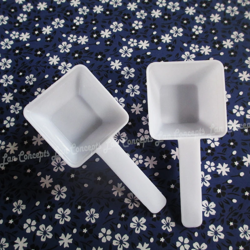 15g plastic measuring scoop small spoon 2