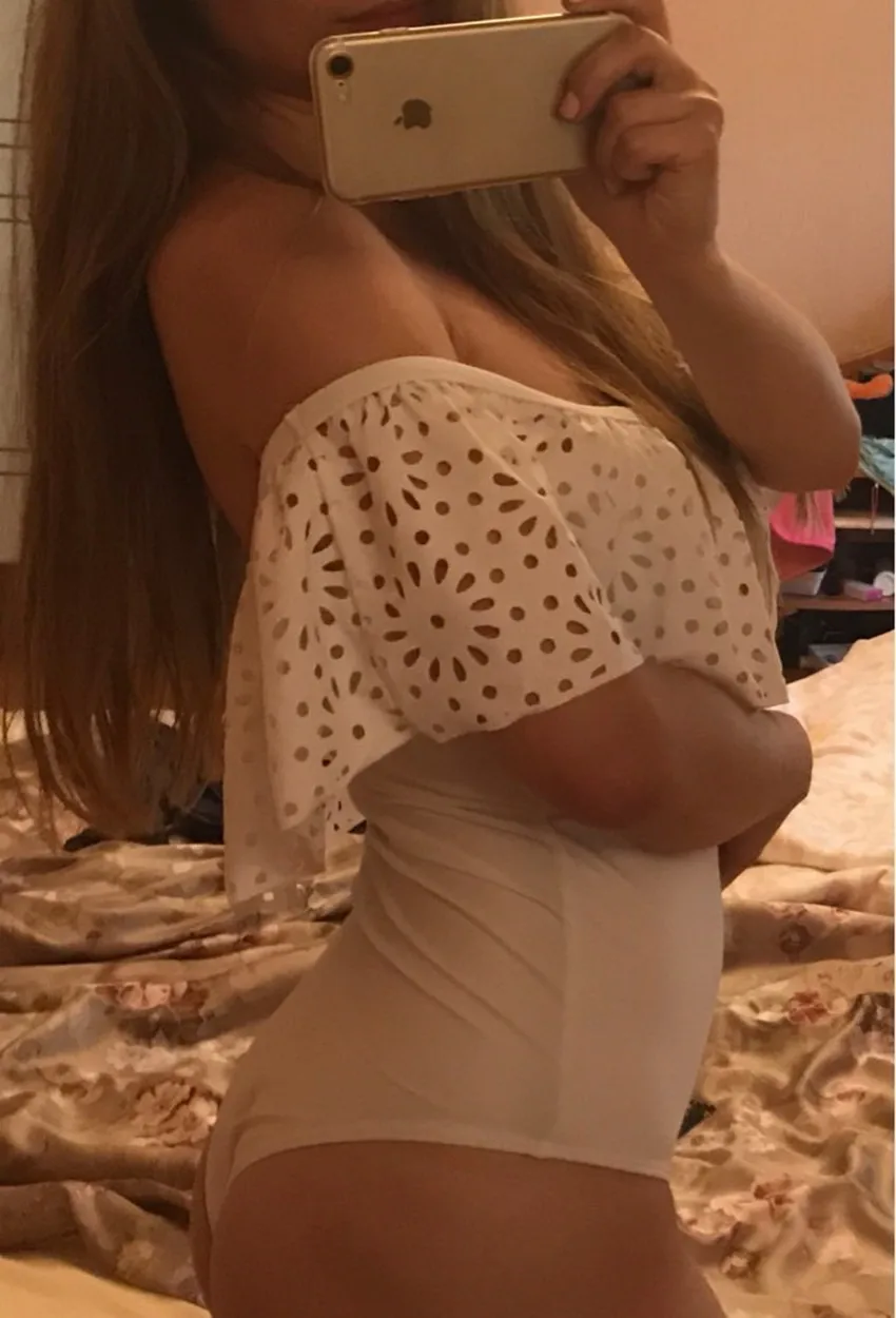 HTB1Pc2frbsTMeJjy1zcq6xAgXXa3