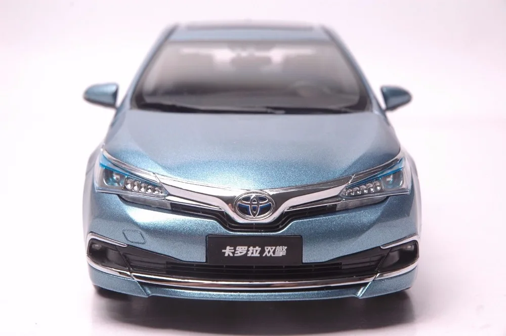 1:18 литая под давлением модель для Toyota Corolla Hybrid синий сплав игрушечный автомобиль миниатюрная Коллекция подарков