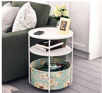 Mobile sofa tea table