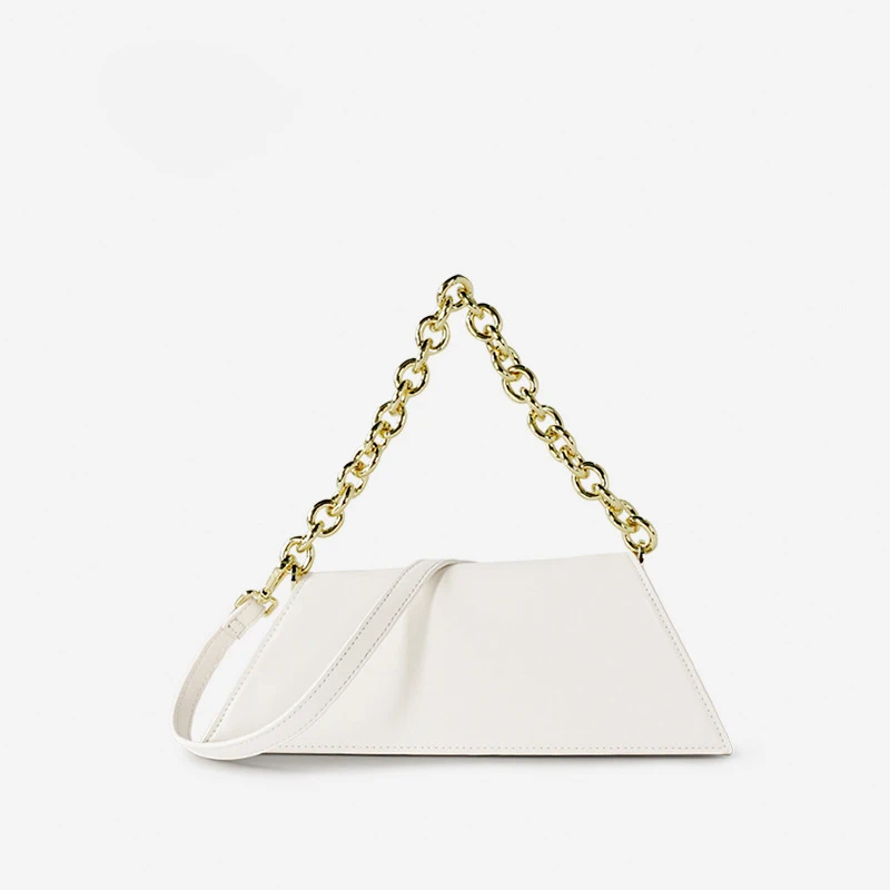 

Casual Metal Chain Women Shoulder Bags Fashion Handbags Chic Trapezoid Evening Bags Retro Solid Color Messenger Bag Cute Purse