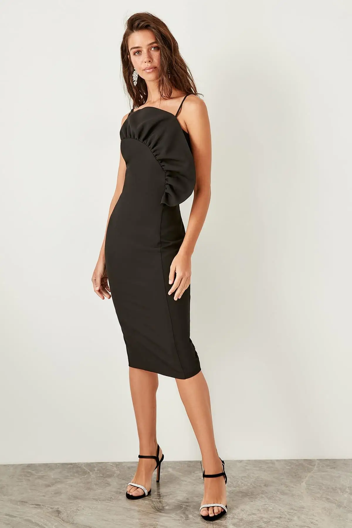 

Trendyol Black Collar Detail Dress TPRSS19UT0077