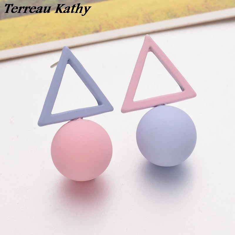 Terreau Kathy Aiffry triangle Different candy color серьги для женщин 2016 стильные серьги-гвоздики из