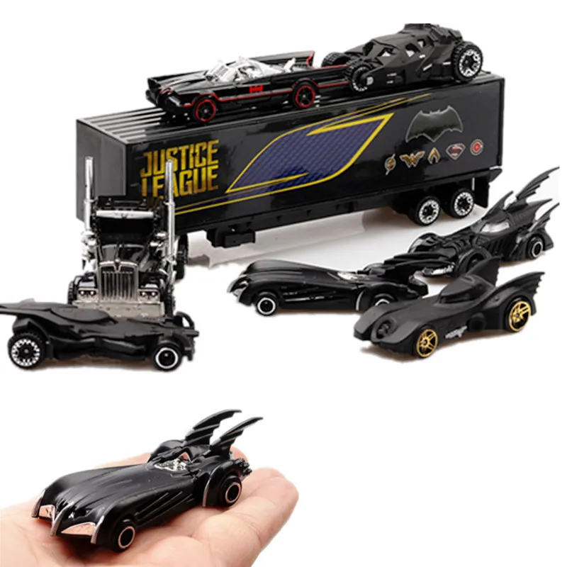 Модель автомобиля из сплава 1:64 Бэтмен Бэтмобиль Литые и игрушечные автомобили