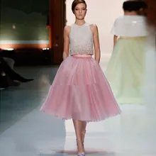 Индивидуальный заказ бальное платье с глубоким вырезом без рукавов до середины икры Длина Кристалл бисером складной тюль платье знаменитостей