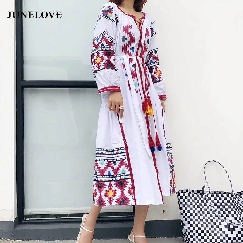 

JuneLove Women Long Sleeve Tassel Boho Dress Vintage Embroidery Floral Female Enthic Long Maxi Dress Casual Holiday Lady Dress