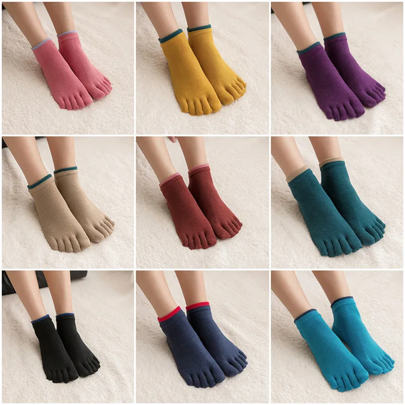 1 Pair Women Non Slip Yoga Socks with Grips Rubber Sole Sports Socks