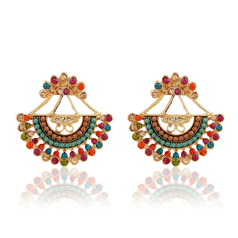 

New Luxury Design Fan Shape Crystal Stud Earrings Fashion Gold Color Boho Stud Earring Jewelry for Women Girl Gift