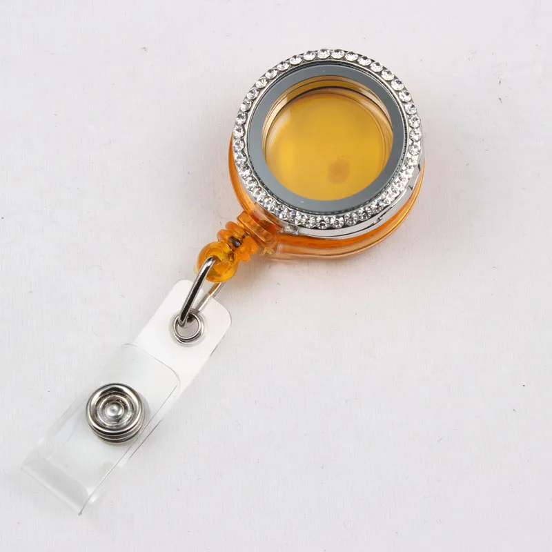 30Mm Alloy Floating Locket With 32MM Retractable Plastic Badge Reel