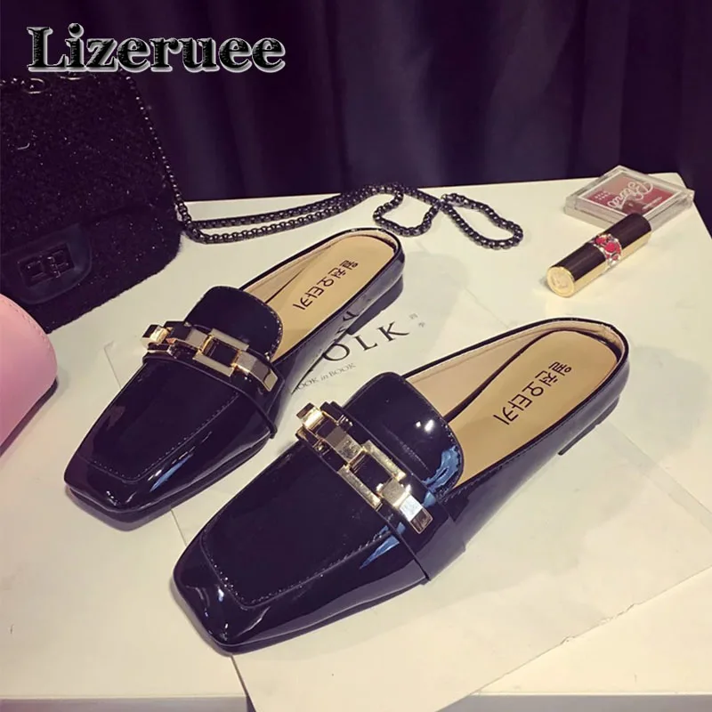 

Brand 2018 Spring Superstar Fashion Metal Chain Woman Slippers Slip On Leather Slides Loafers Mules Flip Flops Casual ME289