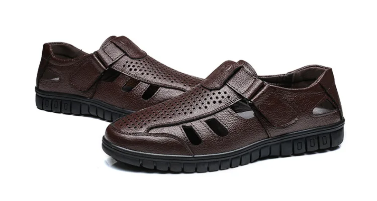 Летние мужские сандалии; дышащая модельная обувь из спилка с вырезами; мягкая удобная повседневная мужская обувь на липучке; цвет черный, коричневый; 01B