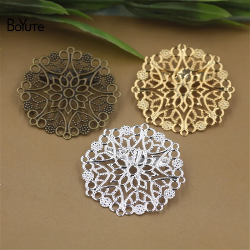 

BoYuTe 20Pcs European Vintage Brooch Jewelry 3 Colors Plated 30MM Metal Filigree Flower Brooch