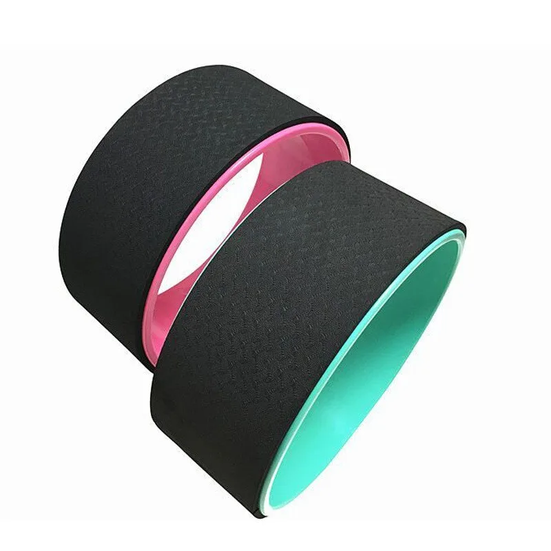 2735015044_2104885789