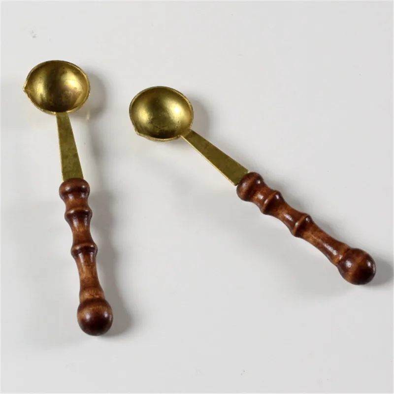 

1 Pcs Retro Quality Wax Stamp Sealing Wax Spoon Vintage Wood Handle Sealing Wax Spoon Anti Hot Wax Spoon