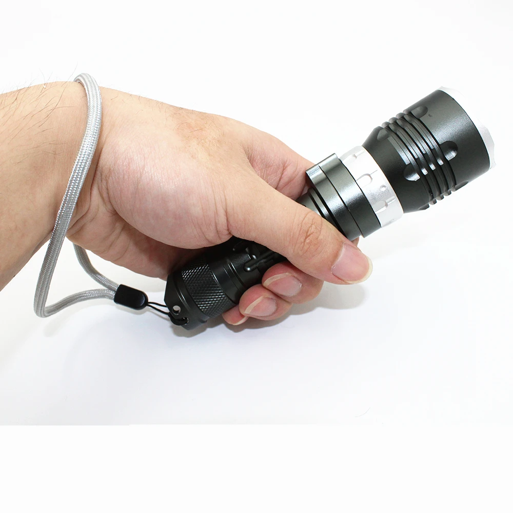 Stepless Dimming Diving flashlight DL0010 (12)