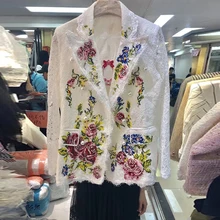 Women’s Jackets Beautiful Flowers Embroidery White Lace Business Blazers 2018 High Fashion Office Lady Formal Style Suit Blazers