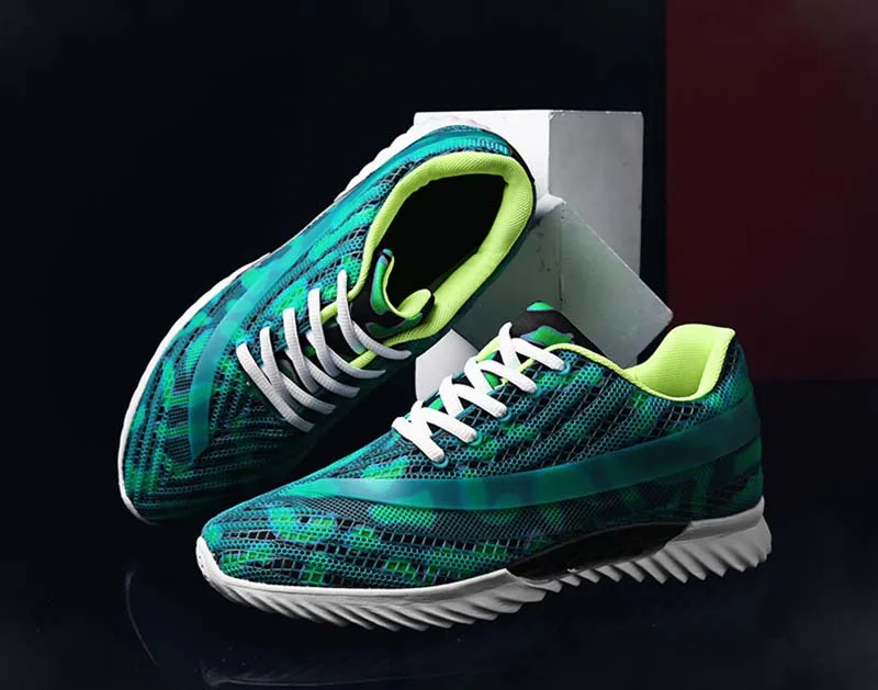 New-exhibition-2018-Casual-Men-shoes-Lightweight-Colorful-and-breathable-Fashion-Unique-Camouflage-3D-mesh-men's-Outdoor-Sneaker (23)