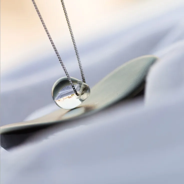 925 Серебряное ожерелье Женская подвеска корейские слезы русалки капли воды натуральный белый кристалл из австрийской цепи