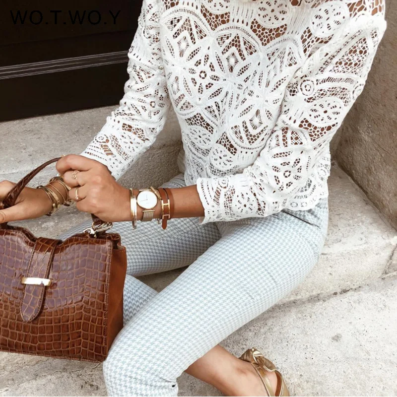 Kaufen WOTWOY Weiß Aushöhlen Bluse Frauen Spitze Boho Koreanische Lolita Streetwear Shirt Frauen Tops Milch Seide Blusas Frauen Shirts 2019