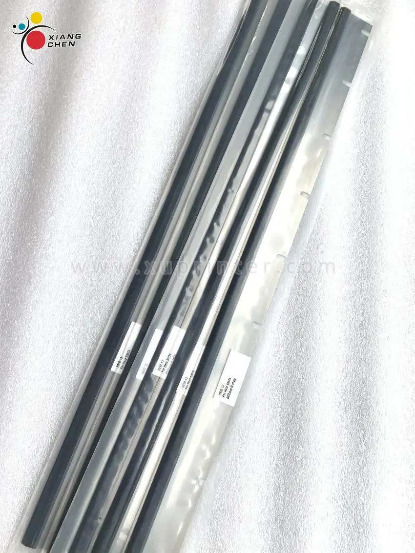 

5 Pieces High Quality M2.010.403 SM74 Machine Wash Up Blade 9 Holes SM74 Printing Machine Wash Up Printing Parts For Heidelberg