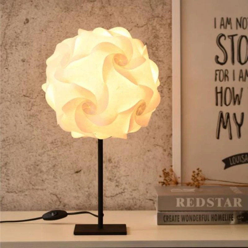 

Art Deco creative LED stainless steel Desk Lamps Minimalist Romantic ins wedding room bedroom bedside study LED PP Desk Lights