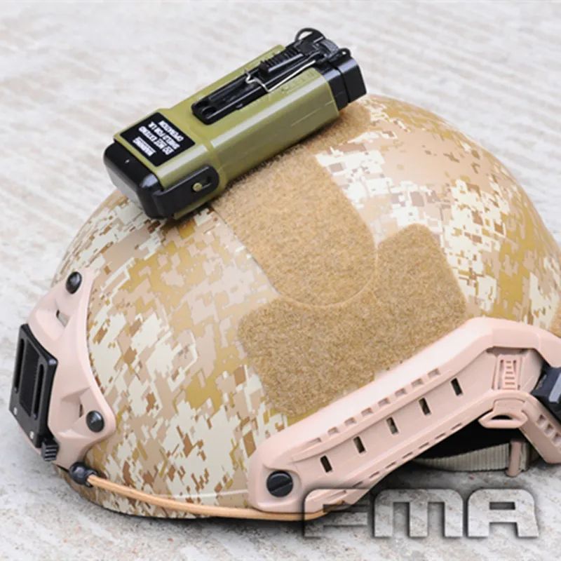 

TB-FMA Outdoor Survival Flash Light MS2000 Functional Distress Marker Tb702 for Airoft Tactical Helmet with Free Shipping