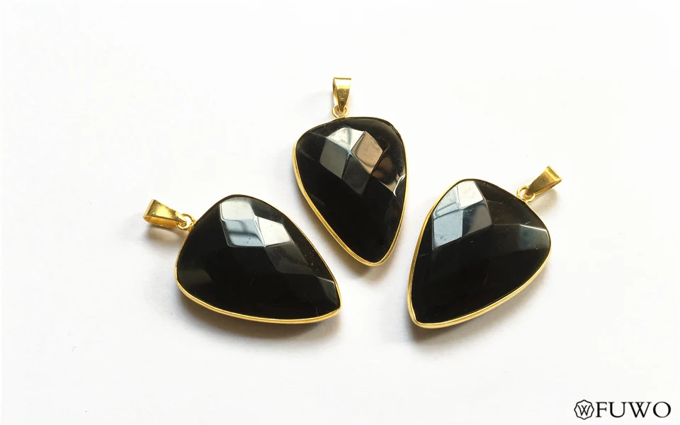 fashion faceted quartz pendant 12