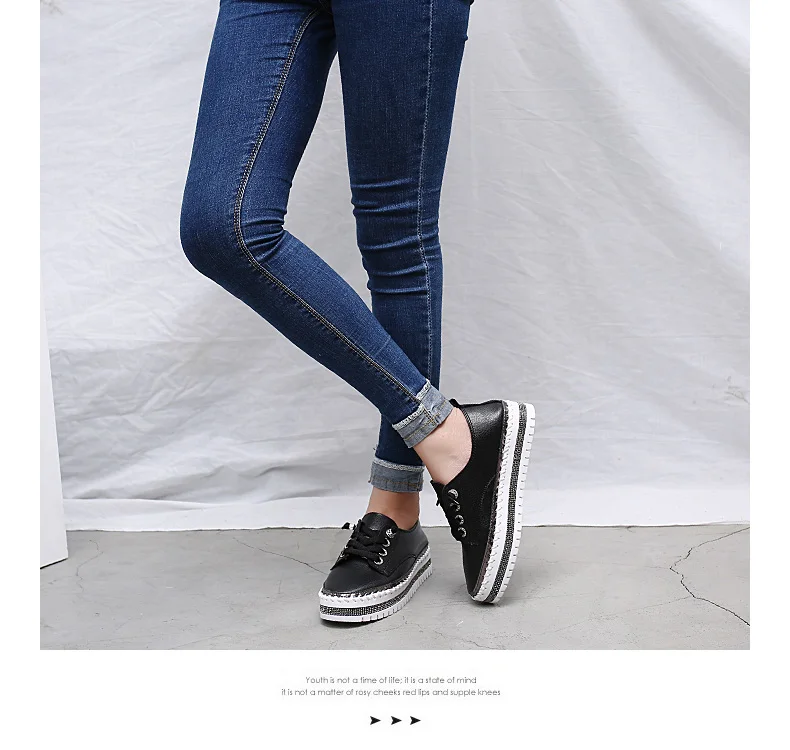 na plataforma sapatos de couro macio das