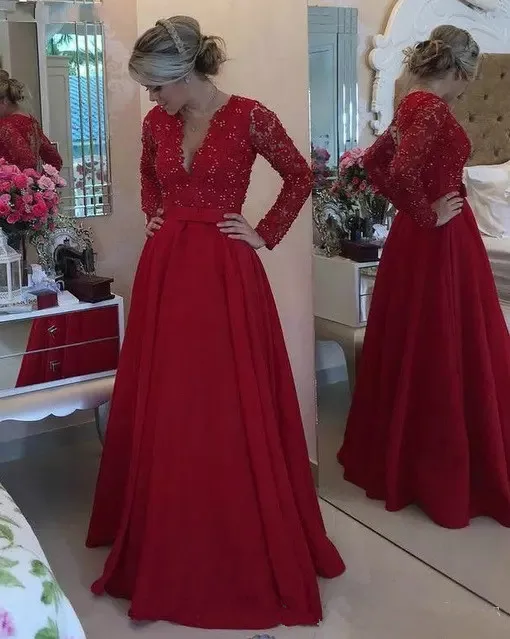 

2019 New Red Lace Mother of the Bride Dresses for Weddings Beaded A Line Evening Groom Godmother Dresses mother prom party gown