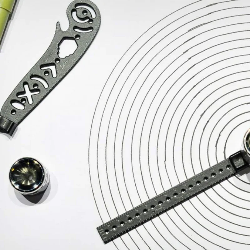 Магнитная линейка компаса Черная Металлическая измерительная линейка для рисования Многофункциональный набор инструментов для рисования транспортир комбо для архитекторов