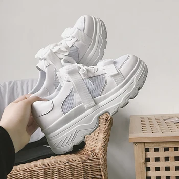 

Women Vulcanized Shoes Sneakers Flat Heel Mesh Fabric Breathable Fashion Comfortable Walking Vulcanized Shoes Students Sneakers