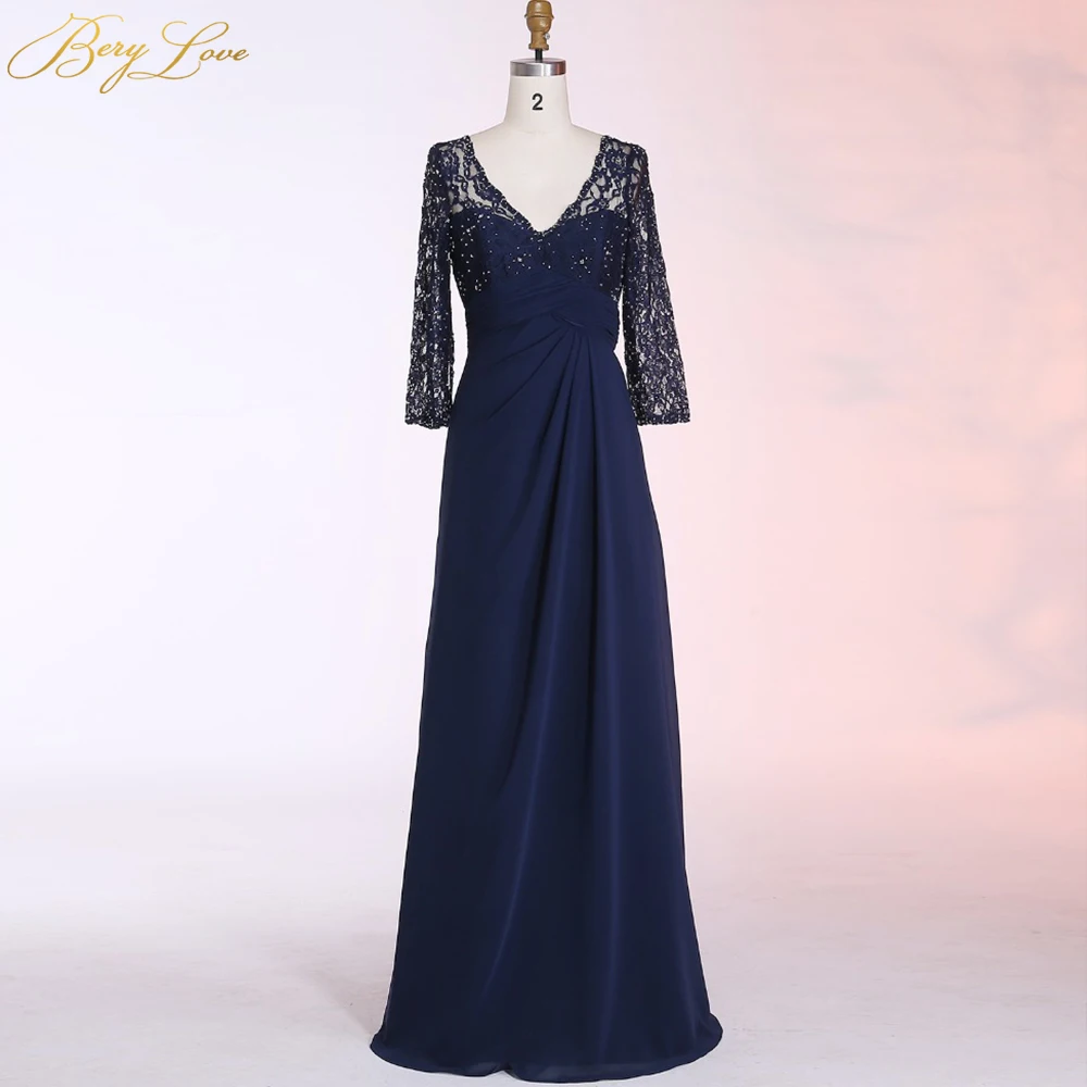 

Lace Mother of the Bride Dresses 2019 Long Sleeves Beaded Bodice V Neck Long Mom Formal Evening Gown Wedding vestido de madrinha