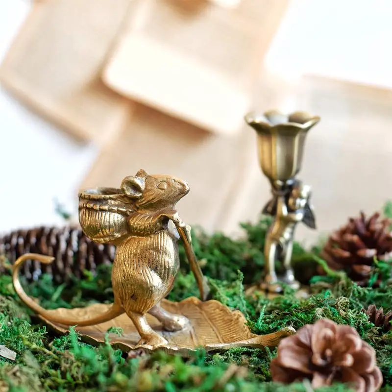 American brass retro old mouse rowing candle candlestick desktop