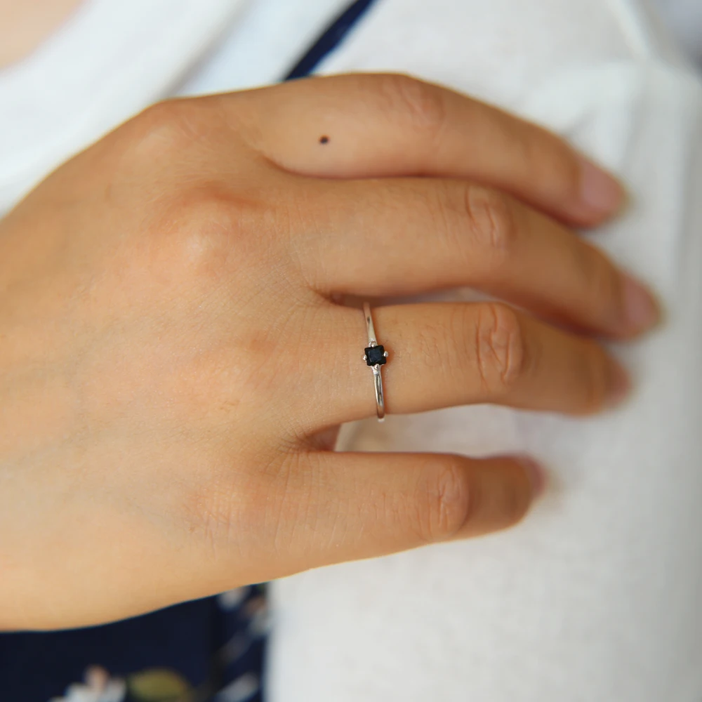 925 стерлингового серебра простой черный квадрат cz нежный минималистский для милых девочек простые женские один камень кольцо
