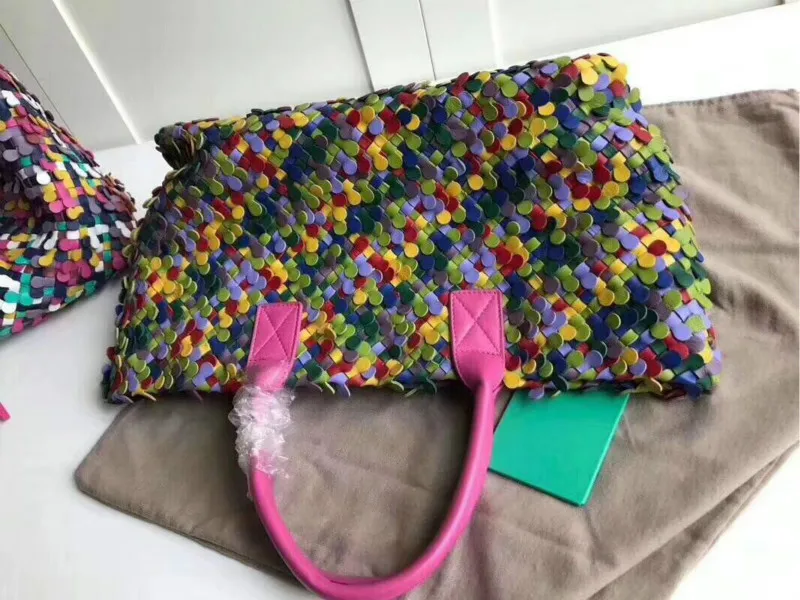 

2018 Unique style Women Shopping Bags Genuine Leather Handbags Designer Brand Luxury Two-sided sheepskin Woven bags